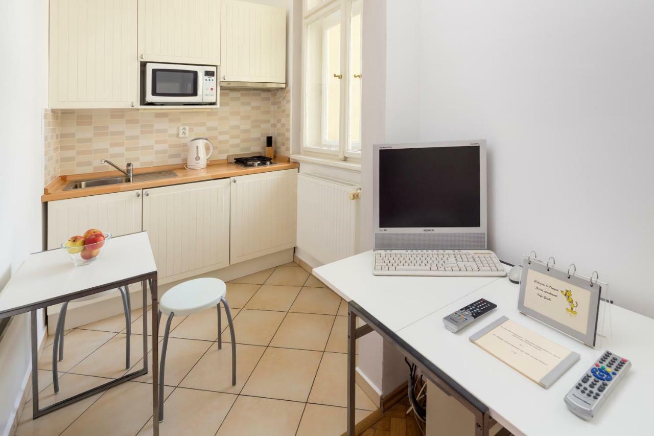 Dusni Apartments براغ المظهر الخارجي الصورة