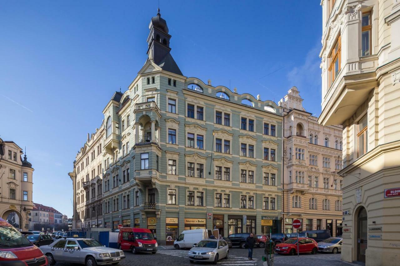 Dusni Apartments براغ المظهر الخارجي الصورة
